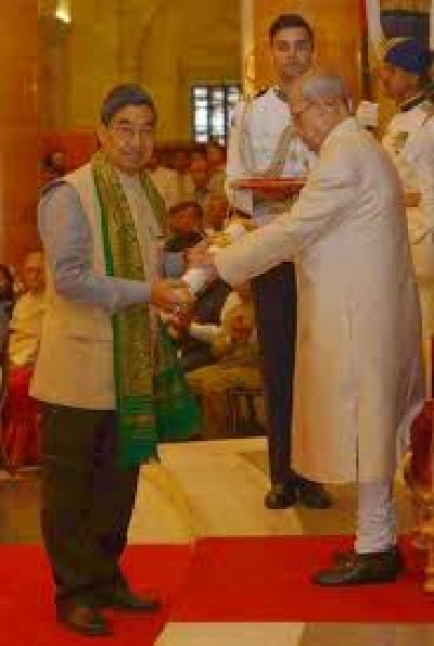 Dr. Kameswar Brahma Biography - Padma Shri Awardee Bodo Writer, Educationist And Former Bodo Sahitya Sabha President — famous personality from Assam