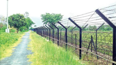 How Many Kilometres Of International Border Does Assam Share With Bangladesh?