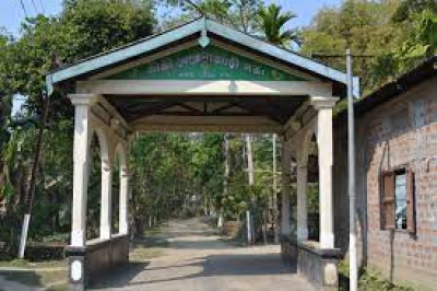 Which Satra In Assam Is Famous For The Golden Umbrella And Why Is It Significant? - General Knowledge of Assam