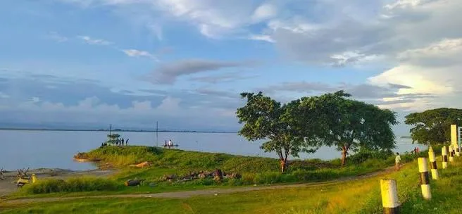 DTP Dyke Picnic Spot, Dibrugarh