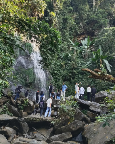 Ukiam Picnic Spot, Assam-meghalaya Border Photo