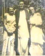Rare photo of Kalaguru Bishnu Prasad Rabha Rare photo of Kalaguru Bishnu Prasad Rabha